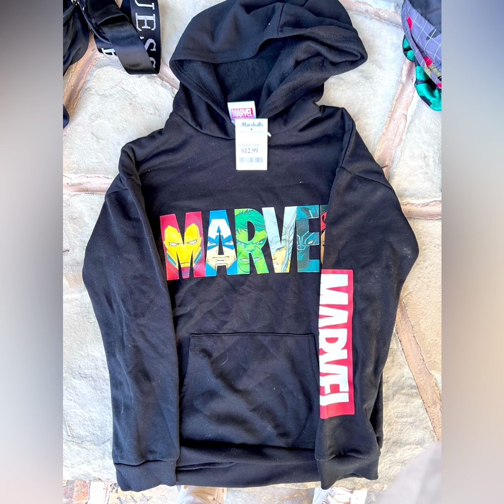 FREE!!NWT KIDS MARVEL HOODIE. bundle this with something else and it is FREE